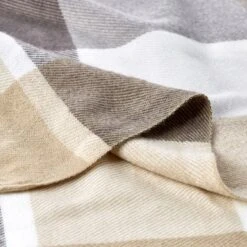 Hastings Home Oversized Soft Fluffy Throw Blanket - Plaid -Home Decoration Store GUEST 0dc22948 1dc6 4018 8a6b 442e003ab637