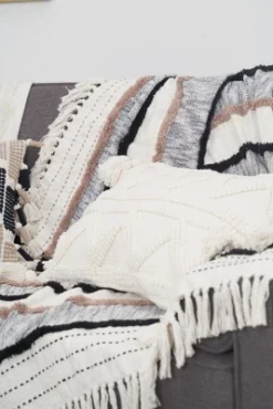 Carol & Frank Eustis Pillow -Home Decoration Store GUEST 67f81344 5d1b 4088 8c1f 7662e0b9e535