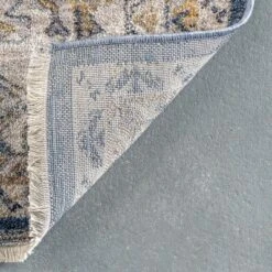 NuLOOM Hannah Distressed Traditional Medallion Fringe Area Rug -Home Decoration Store GUEST 7cec2bfe 10d5 49c3 9f27 5e0ca7a20dbc