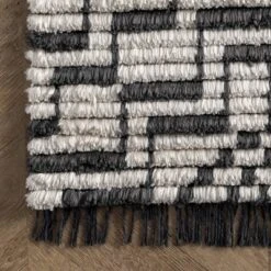 NuLOOM Celia Soft Shag Abstract Aztec Fringe Area Rug 15 NuLOOM Celia Soft Shag Abstract Aztec Fringe Area Rug -Home Decoration Store GUEST 7d8515af c31d 4015 aebd 1657868cc0e1