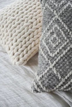 Grey Diamond Down Alternative Pillow -Home Decoration Store GUEST 84d7c8b2 1169 4ab7 925b e3a732790764