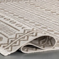 NuLOOM Outdoor Global Angie Area Rug -Home Decoration Store GUEST c93c0dea 06e3 4650 b2fd 49b5294a5c66