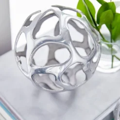Set Of 3 Decorative Aluminum Balls - Olivia & May -Home Decoration Store GUEST da057923 f9e8 43c5 9690 4544792f3768