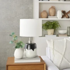 18" Black/White Abstract Splash Ceramic Table Lamp - Nourison